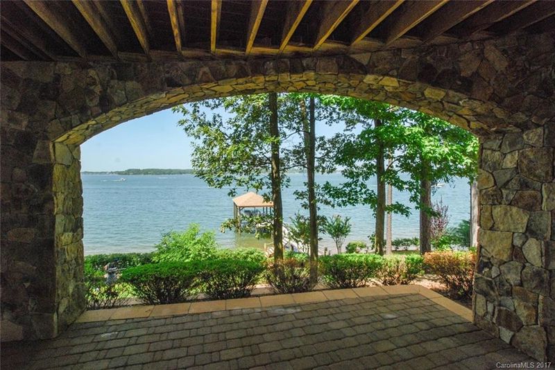 16900 Shipswatch Pl, Cornelius, NC 28031