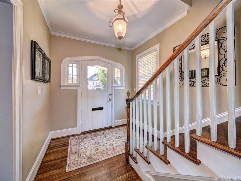 2135 Malvern Rd, Charlotte, NC 28207