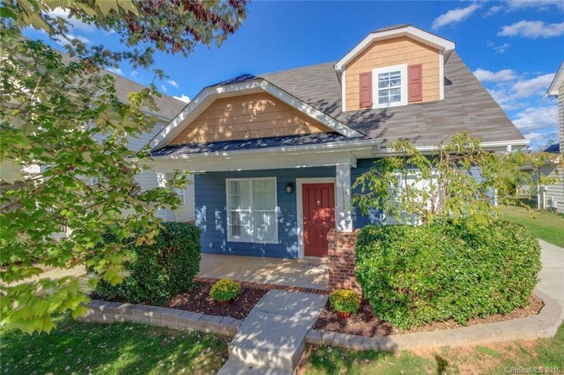 13738 Carleen Way Dr, Charlotte, NC 28213