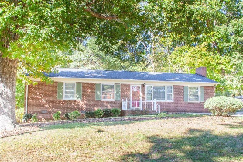 229 Bright Ave, Bessemer City, NC 28016