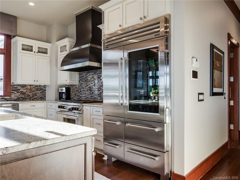 18810 Halyard Pointe Ln, Cornelius, NC 28031