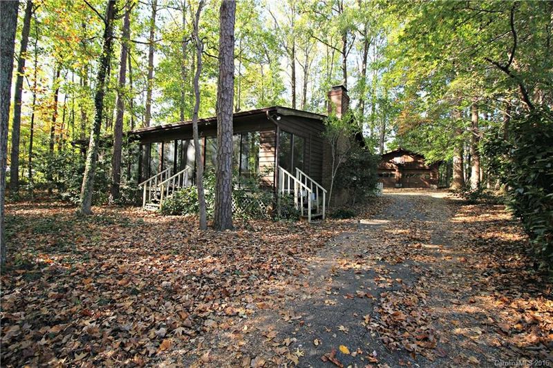 1720 Azalea Ave, Kannapolis, NC 28081
