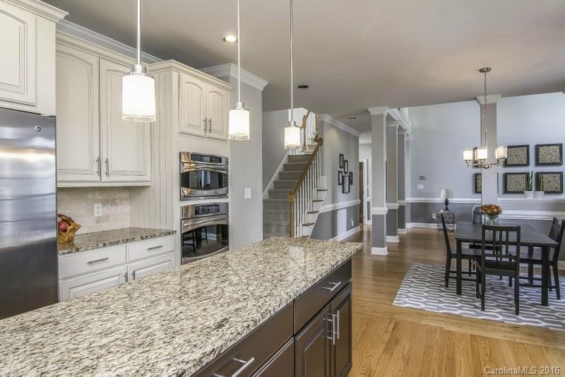 4944 Shannamara Dr, Matthews, NC 28104