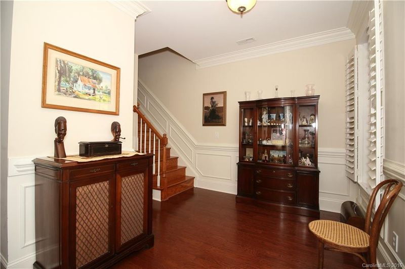 453 Ohenry Ave #250, Davidson, NC 28036