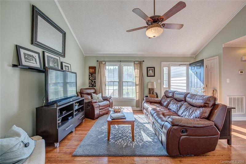 106 Woodbend Dr #26, Belmont, NC 28012