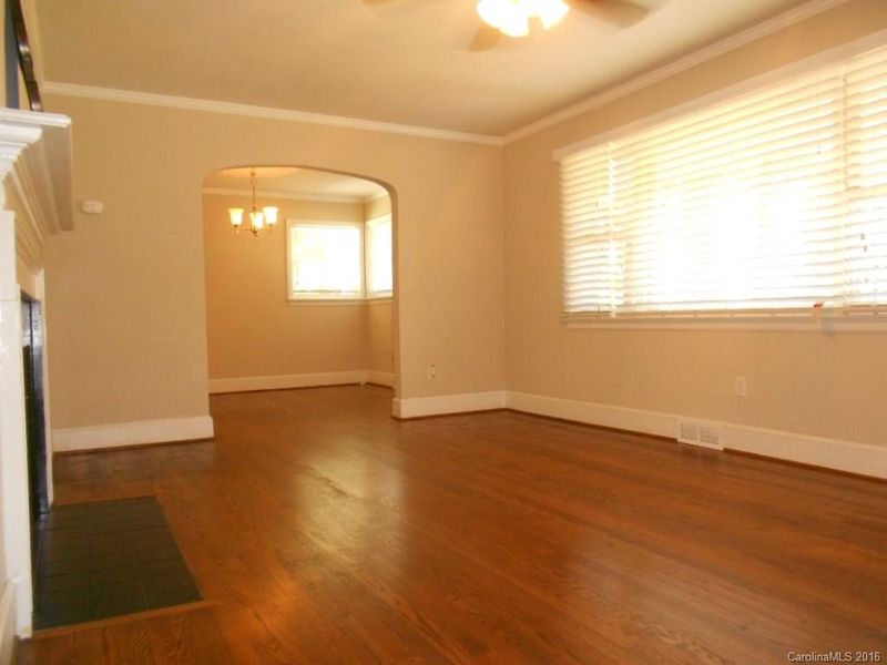 6119 Wt Harris Blvd, Charlotte, NC 28215