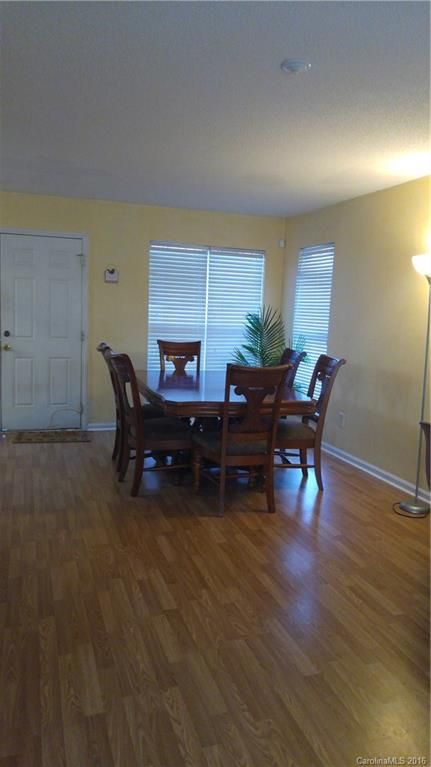 7141 Smithton Ln, Charlotte, NC 28213