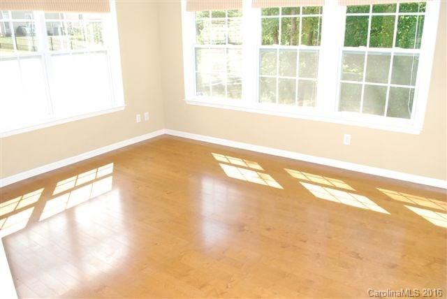 10583 Tintinhull Dr, Fort Mill, SC 29707