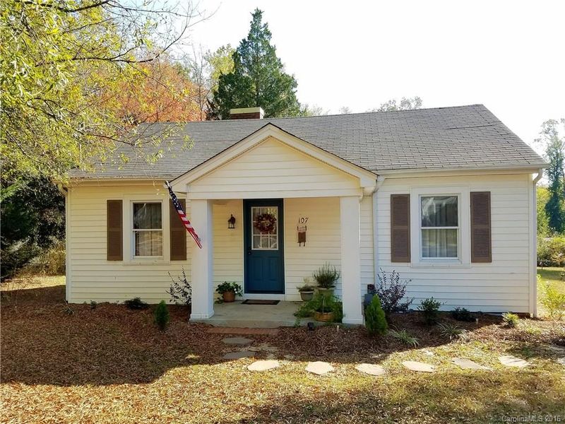 107 Alexander St, Clover, SC 29710