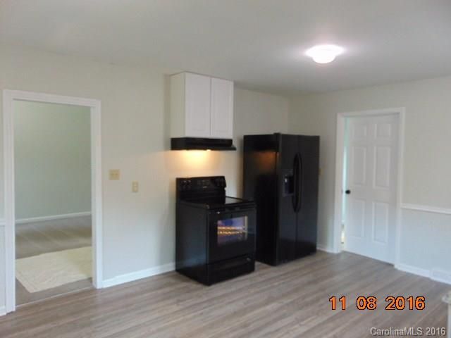 8357 Pine Field Ct, Charlotte, NC 28227