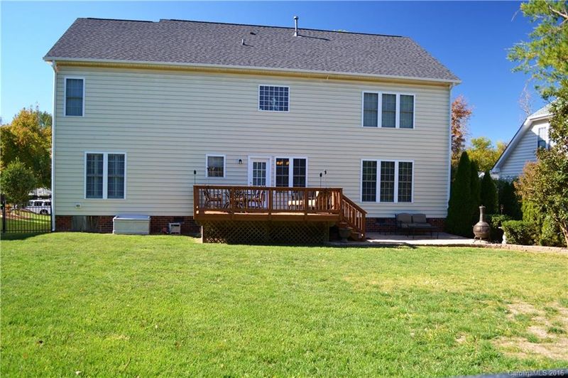 8901 Cumberland Ct, Waxhaw, NC 28173