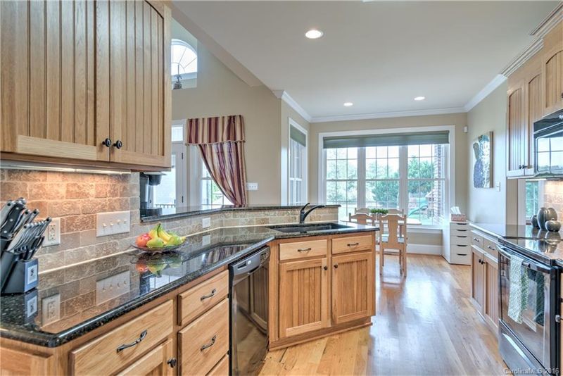 111 Ladybug Ct, Statesville, NC 28625
