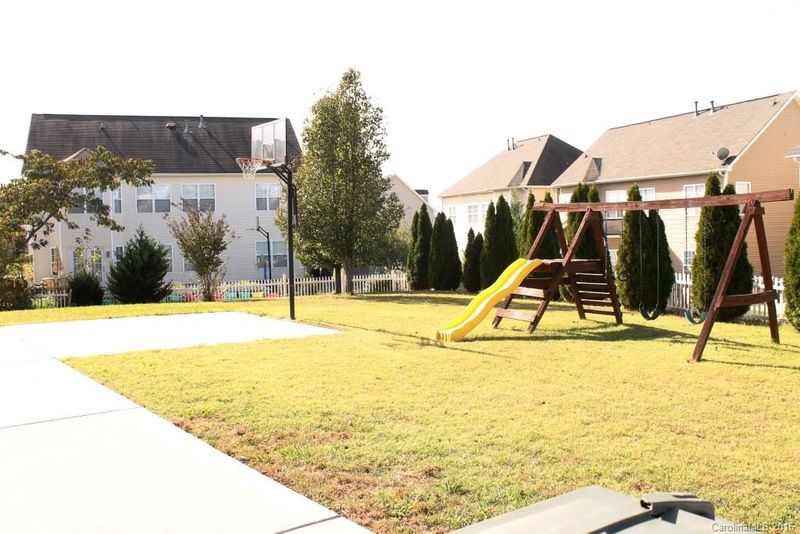 1625 Apple Tree Pl, Concord, NC 28027