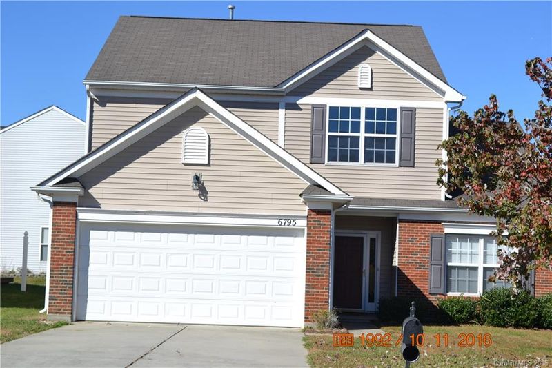 6795 Sequoia Hills Dr, Harrisburg, NC 28075