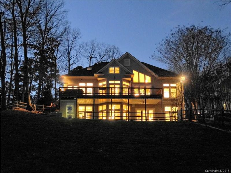 129 Redbud Ln, Troutman, NC 28166