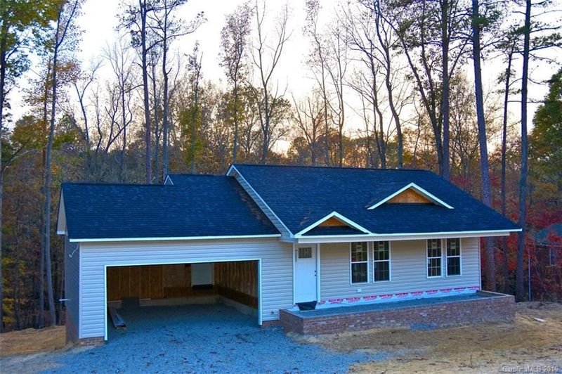 7250 Empire Dr #15, Mount Pleasant, NC 28124