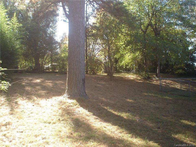 1605 W Franklin St, Monroe, NC 28112