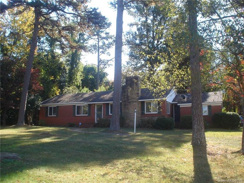 1605 W Franklin St, Monroe, NC 28112