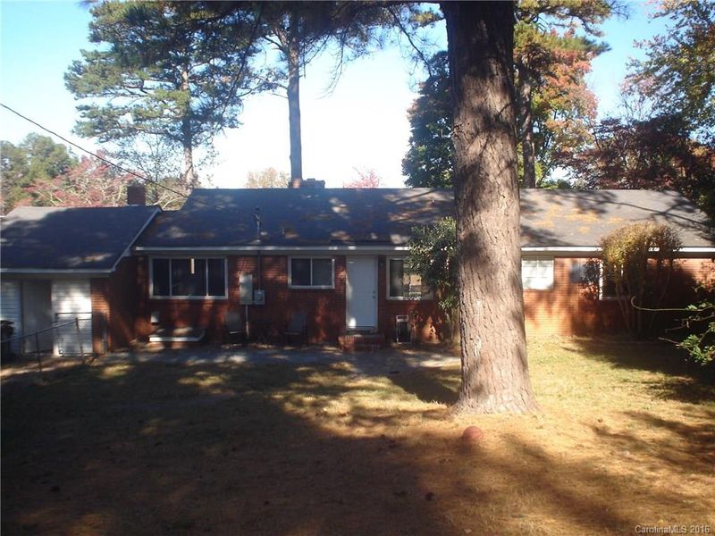 1605 W Franklin St, Monroe, NC 28112