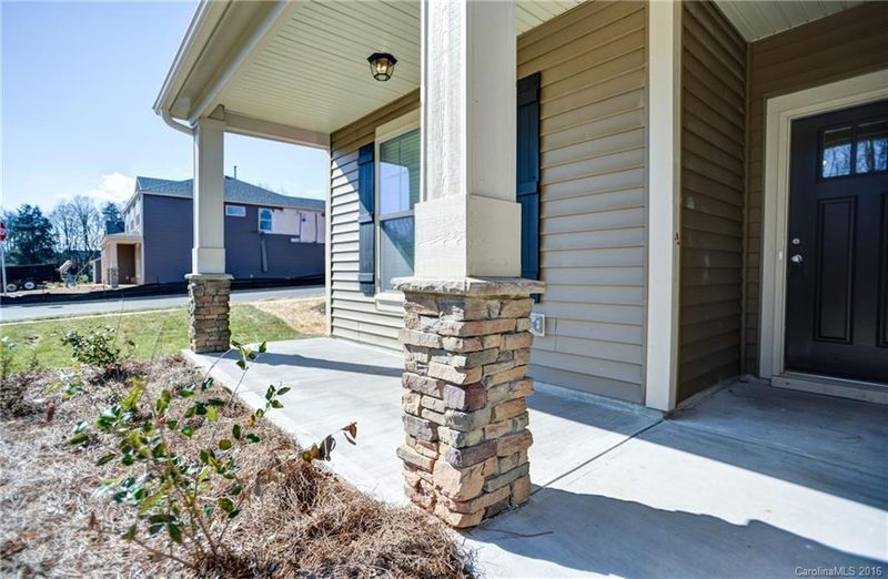 2011 Mclean Rd, Charlotte, NC 28213