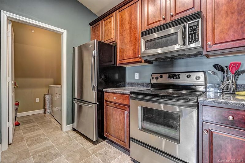 16917 Doe Valley Ct #16917, Cornelius, NC 28031