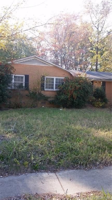 6535 Hidden Forest Dr, Charlotte, NC 28213