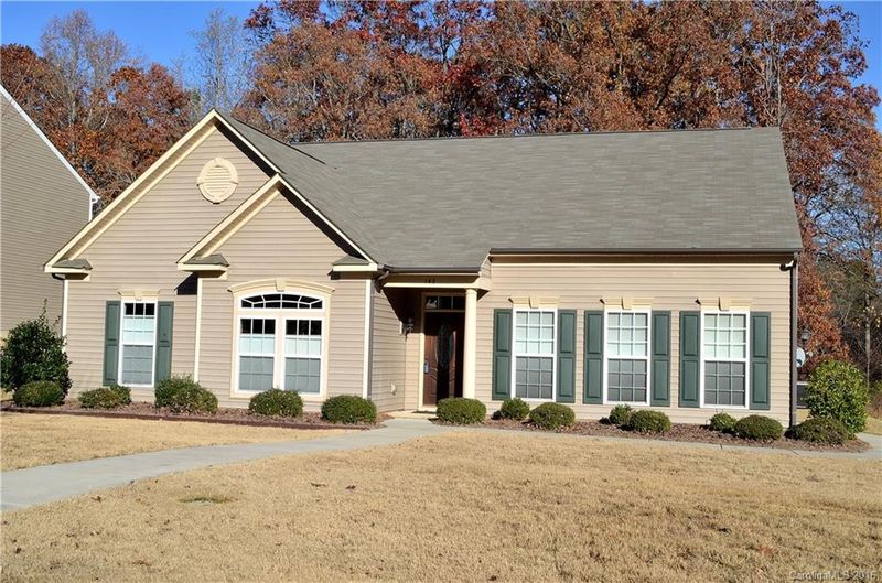 143 Bay Laurel Dr, Mooresville, NC 28115