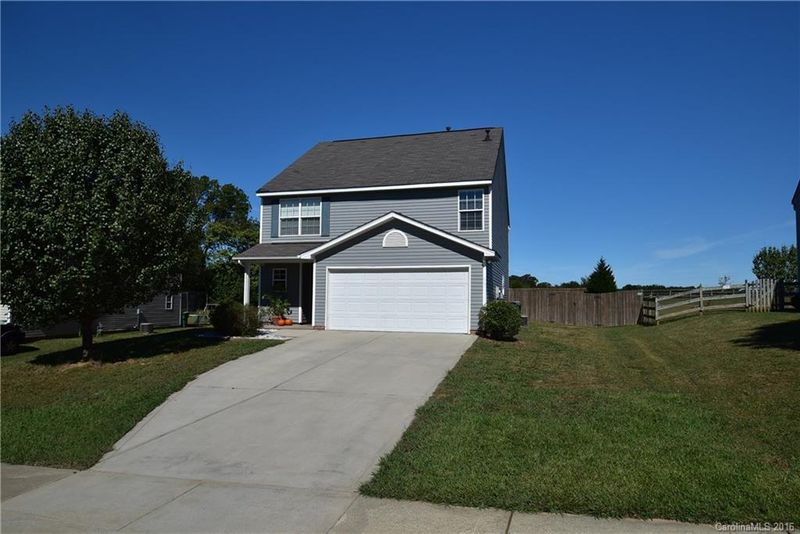 422 Glencroft Dr, Wingate, NC 28174