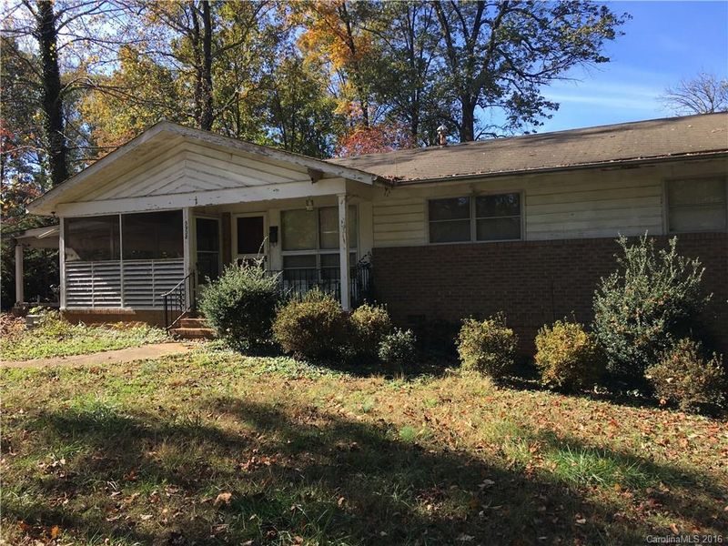 3938 Rockfern Rd, Charlotte, NC 28217