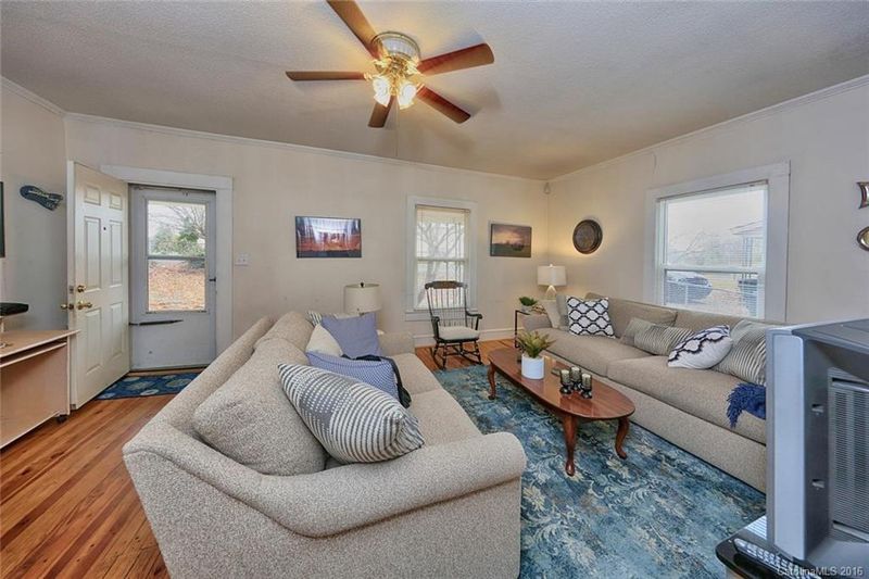 127 Cascade Dr, Concord, NC 28027