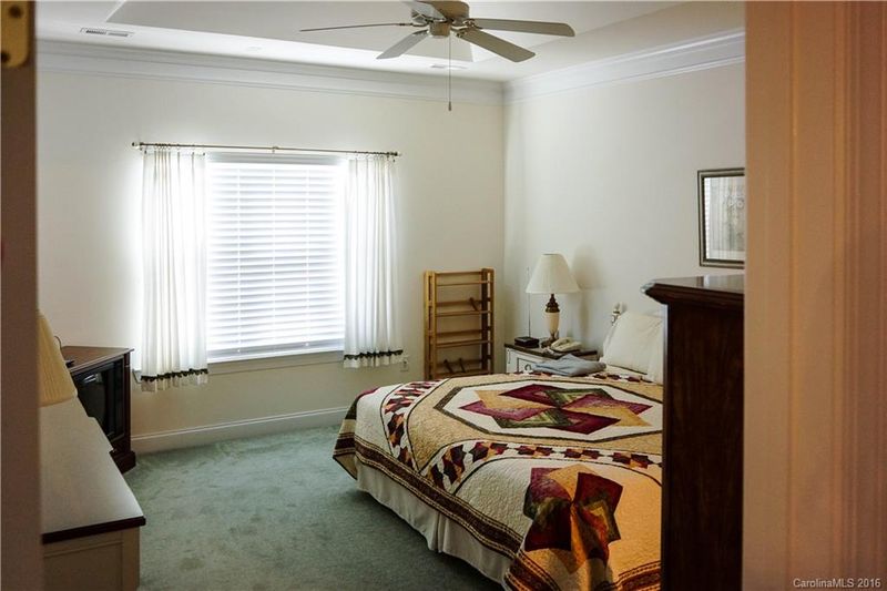 2211 North Castle Ct #10A, Matthews, NC 28105