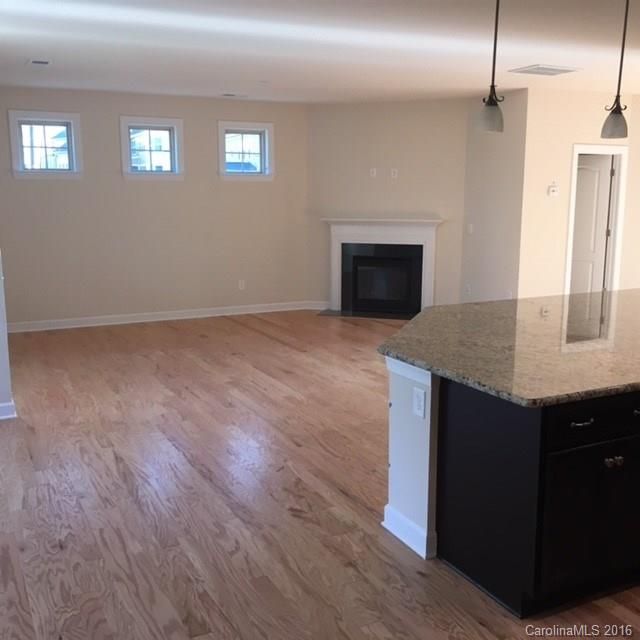 2116 Howards Mill Rd #917, Waxhaw, NC 28173