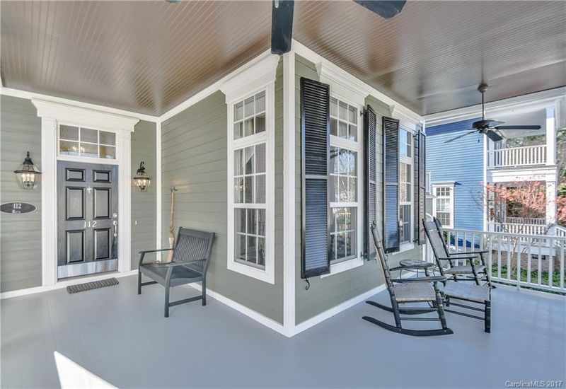 112 Caldwell Ln, Davidson, NC 28036