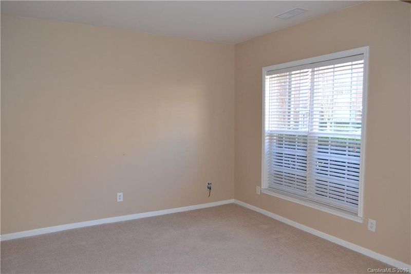 10428 Winslet Dr #27, Charlotte, NC 28277