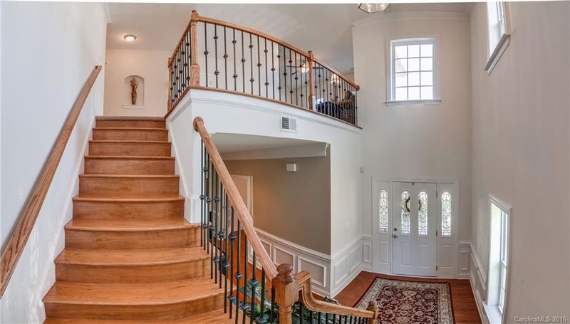 13539 Helen Benson Blvd, Davidson, NC 28036