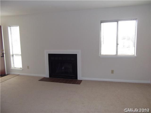 6121 Heathstone Ln #C, Charlotte, NC 28210