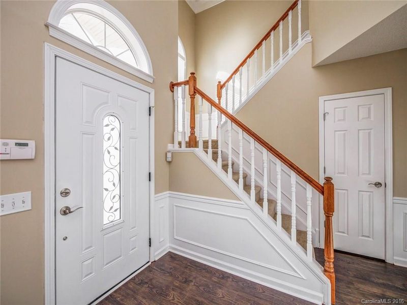 5902 Hornbeam Ct, Charlotte, NC 28269
