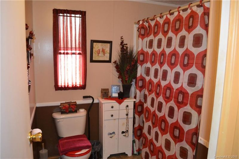 107 2nd St, Huntersville, NC 28078