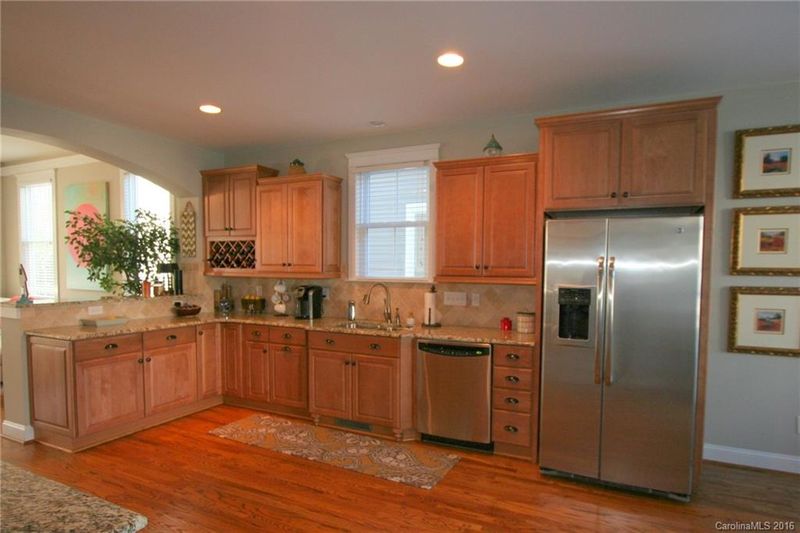 11437 Ardrey Crest Dr, Charlotte, NC 28277