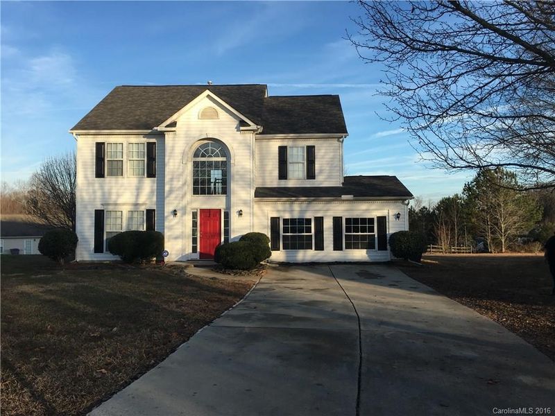 5931 Redding Rd, Charlotte, NC 28216
