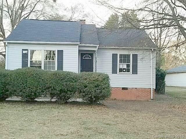 1104 Balthis Dr, Gastonia, NC 28054