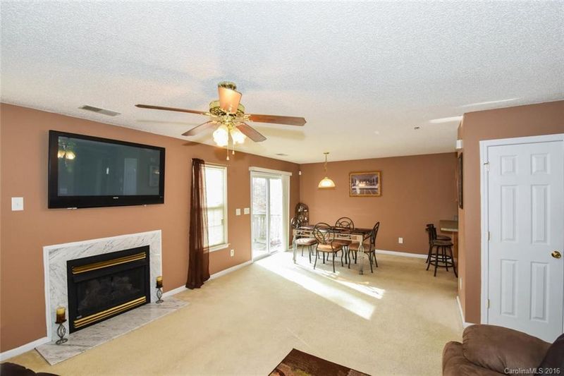 1920 Joseph Howard Ct, Charlotte, NC 28214