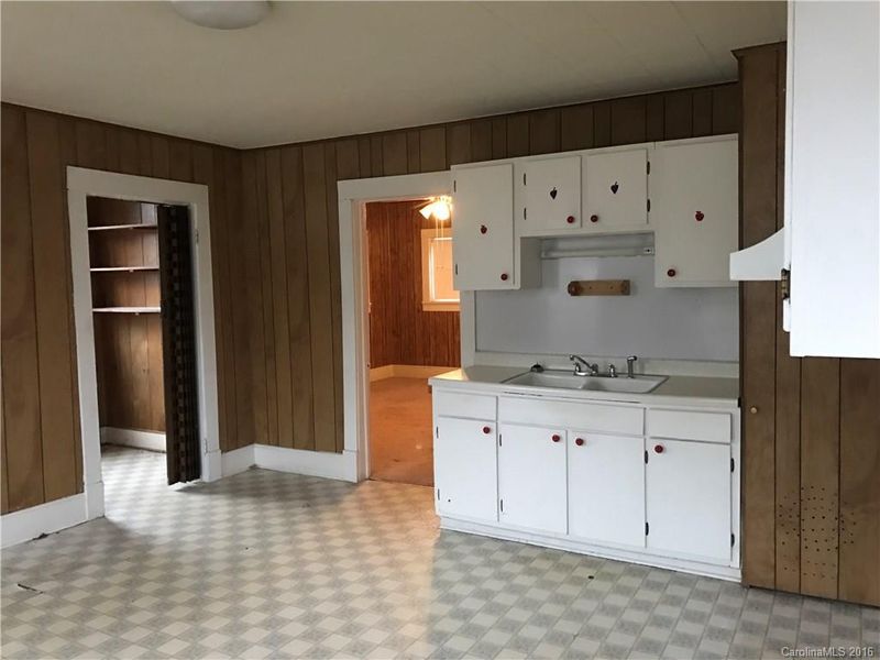 8 Graham St, Rock Hill, SC 29730