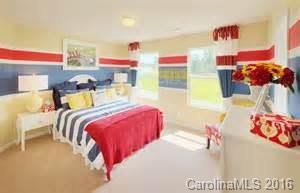 7516 Spring Spruce Ln, Charlotte, NC 28227