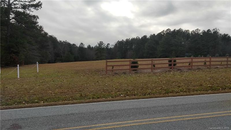 7719 Monbo Rd, Catawba, NC 28609