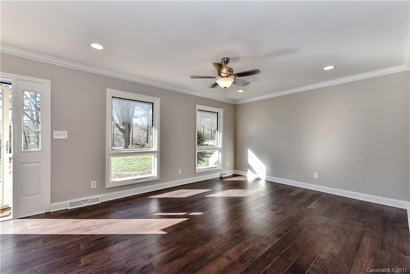 4129 Marquesas Ave #129, Tega Cay, SC 29708