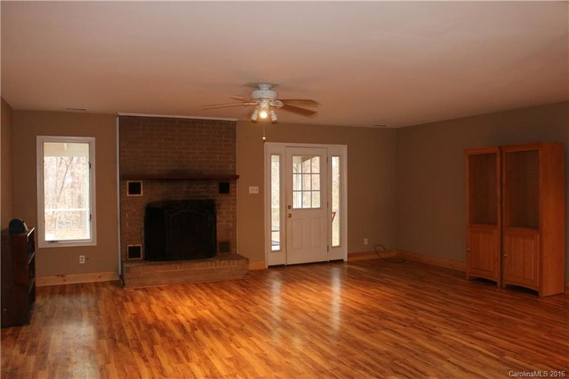 6905 Davis Rd, Waxhaw, NC 28173