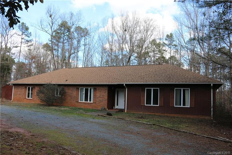 6905 Davis Rd, Waxhaw, NC 28173