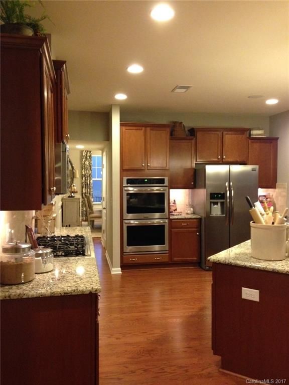 2021 Kensley Dr #1002, Waxhaw, NC 28173