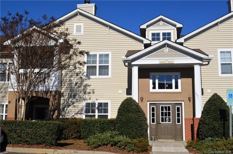 16933 Doe Valley Ct #16933, Cornelius, NC 28031